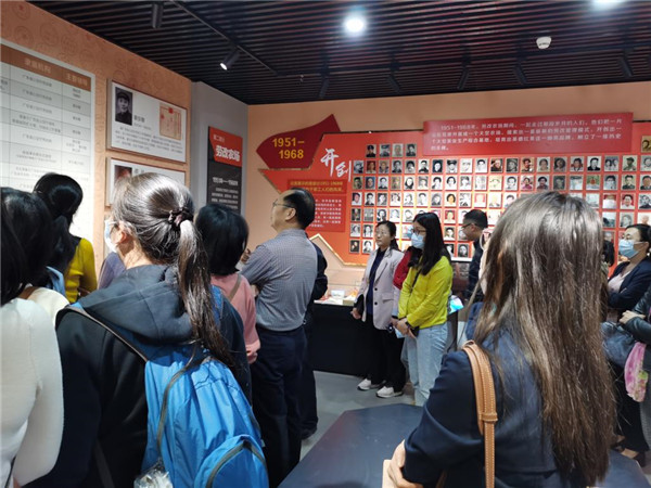 学史力行 以学促干