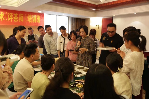 茶叶所承办的2021年江门市茶叶技术(评茶师)培训班成功举办2 - 副本.jpg