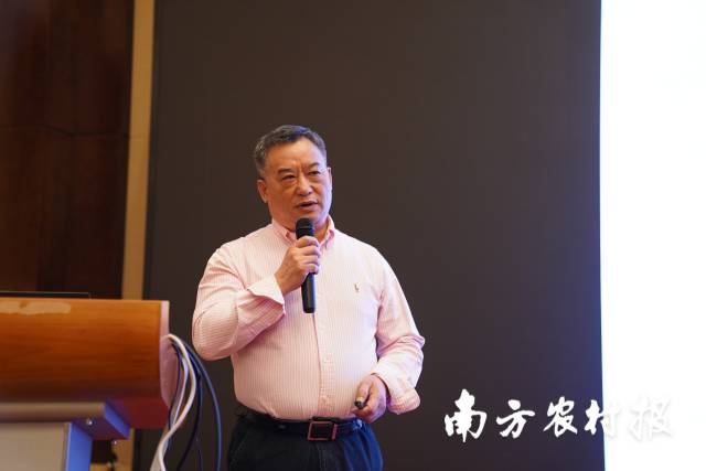 华中农业大学资源与环境学院二级教授胡承孝 华中农业大学资源与环境学院二级教授胡承孝